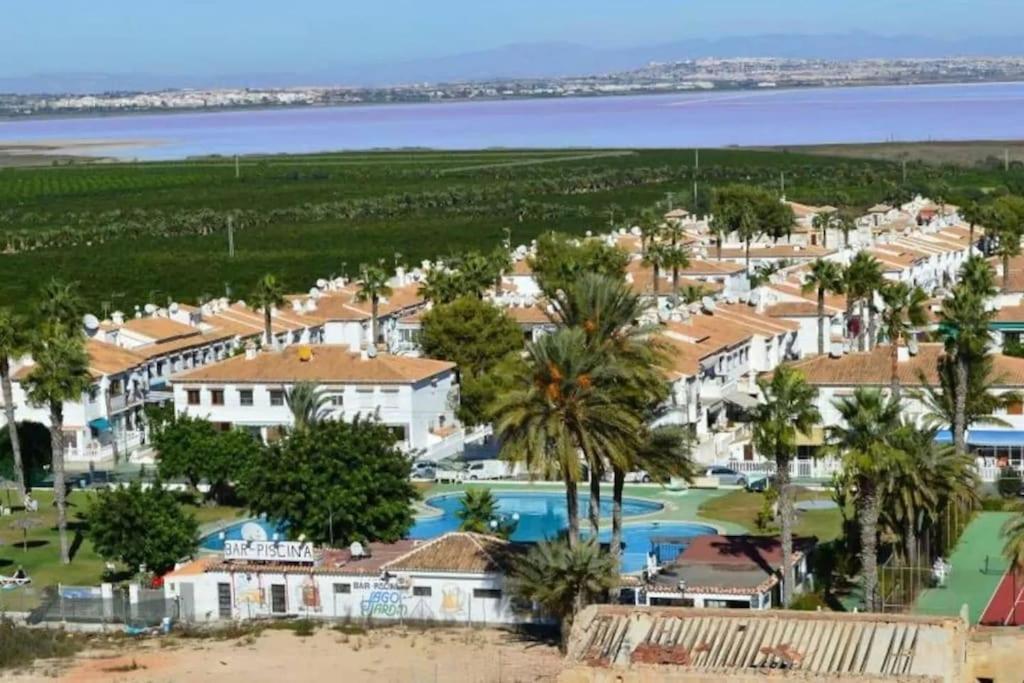 Bungalow En Los Balcones Planta Baja Manzana 5 Numero 18 Alicante Dış mekan fotoğraf